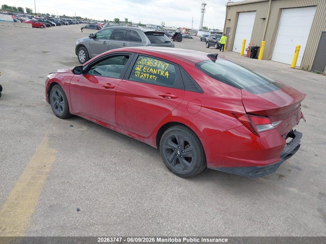 KMHLM4AG0NU289851 Hyundai Elantra Essential
