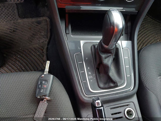 3VW117AU8KM524151 Volkswagen Golf Comfortline 1.8 Tsi 4moti