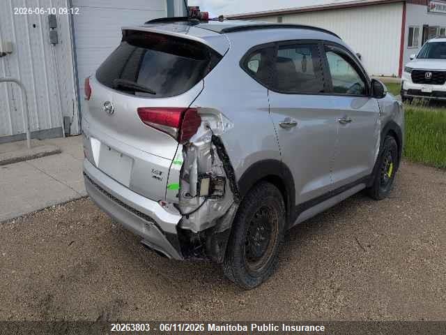 2017 Hyundai Tucson 1.6t მანქანა იყიდება აუქციონზე, vin: KM8J3CA22HU458989, აუქციონის ნომერი: 20263803