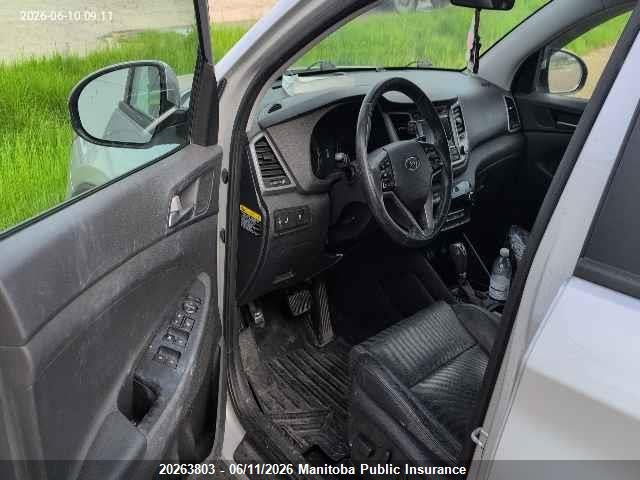 2017 Hyundai Tucson 1.6t მანქანა იყიდება აუქციონზე, vin: KM8J3CA22HU458989, აუქციონის ნომერი: 20263803