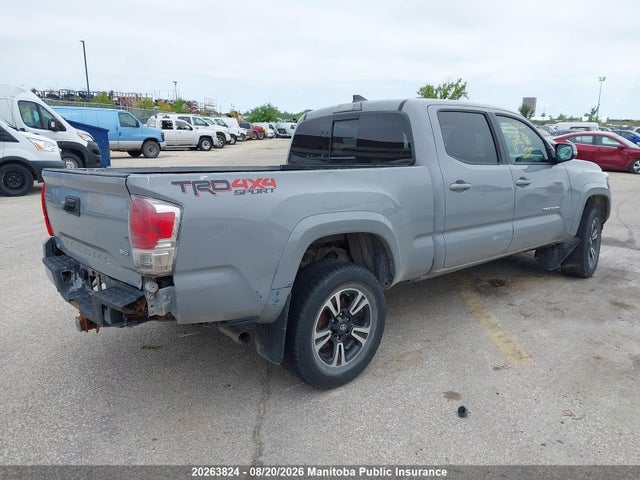 2018 Toyota Tacoma Double Cab V6 მანქანა იყიდება აუქციონზე, vin: 5TFDZ5BN7JX032742, აუქციონის ნომერი: 20263824