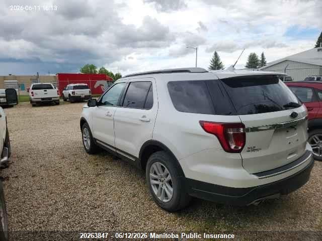 Ford EXPLORER XLT 2018 1FM5K8D87JGB70407 Image 3