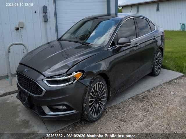 2017 Ford Fusion Platinum მანქანა იყიდება აუქციონზე, vin: 3FA6P0T98HR127158, აუქციონის ნომერი: 20263852