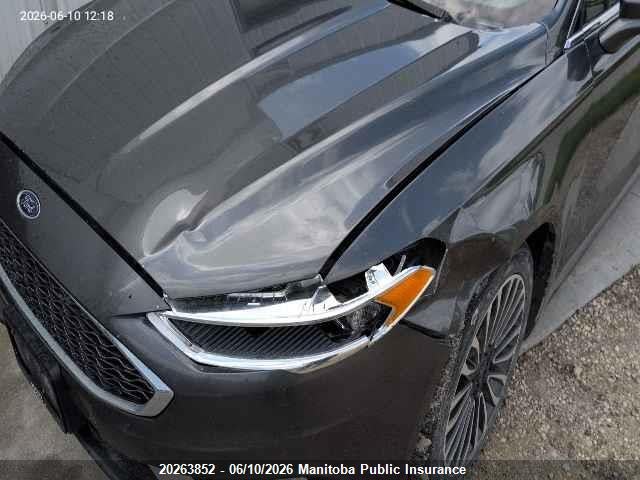 2017 Ford Fusion Platinum მანქანა იყიდება აუქციონზე, vin: 3FA6P0T98HR127158, აუქციონის ნომერი: 20263852