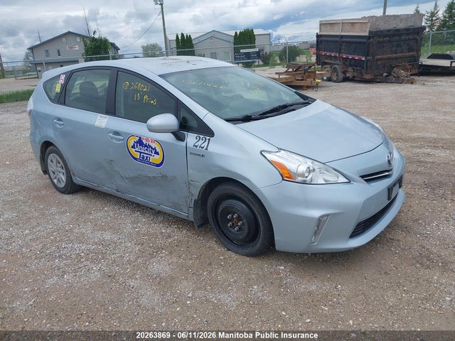 2013 Toyota Prius V მანქანა იყიდება აუქციონზე, vin: JTDZN3EU5D3268021, აუქციონის ნომერი: 20263869