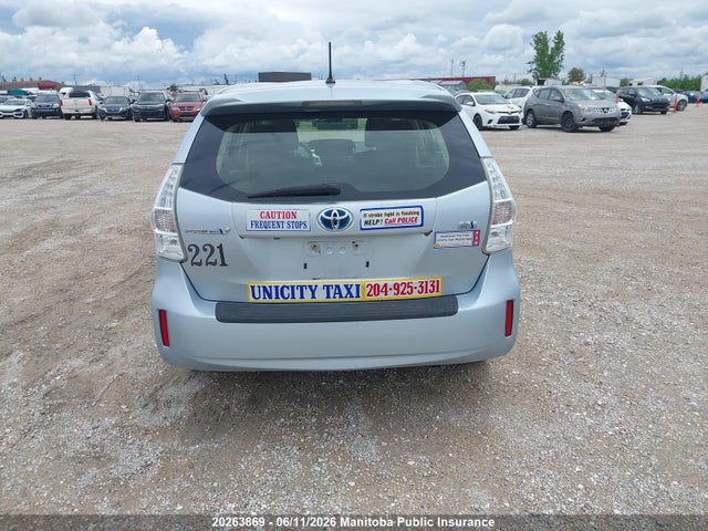 2013 Toyota Prius V მანქანა იყიდება აუქციონზე, vin: JTDZN3EU5D3268021, აუქციონის ნომერი: 20263869