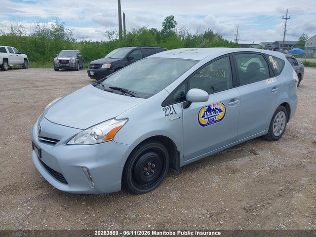 2013 Toyota Prius V მანქანა იყიდება აუქციონზე, vin: JTDZN3EU5D3268021, აუქციონის ნომერი: 20263869