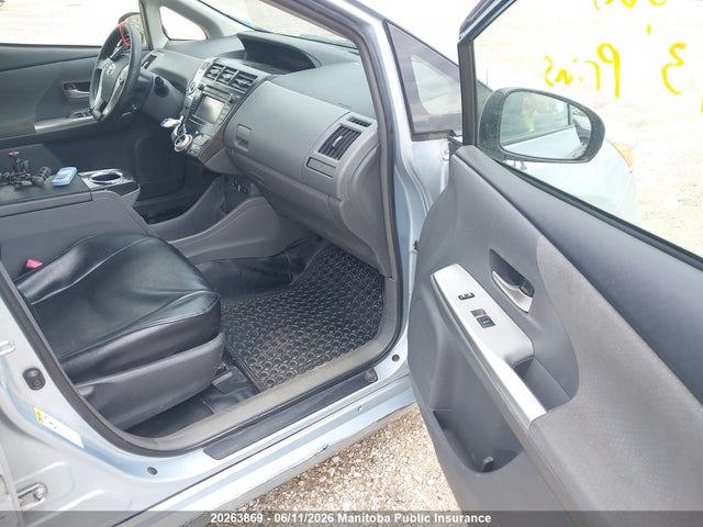 2013 Toyota Prius V მანქანა იყიდება აუქციონზე, vin: JTDZN3EU5D3268021, აუქციონის ნომერი: 20263869