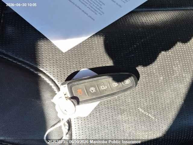 Ford Taurus Limited 2018 1FAHP2J80JG132267 Image 11