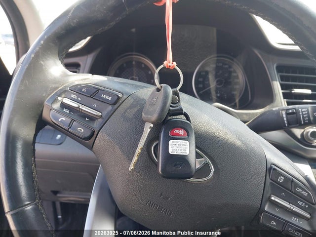 Продаж на аукціоні авто 2020 Hyundai Elantra Preferred, vin: KMHD84LFXLU102982, номер лоту: 20263925