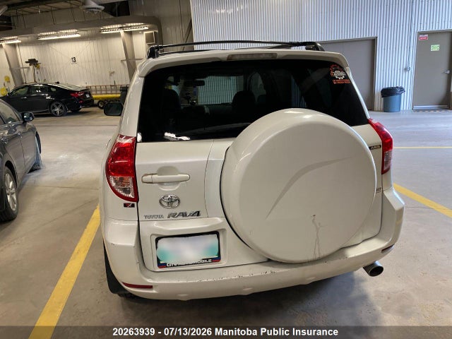 2006 Toyota Rav4 Limited მანქანა იყიდება აუქციონზე, vin: JTMBD31V365003043, აუქციონის ნომერი: 20263939