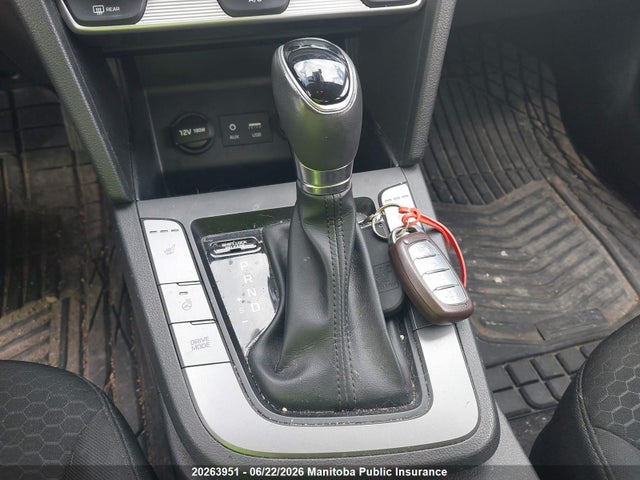 20263951 :رقم المزاد ، KMHD84LF7KU787604 vin ، 2019 Hyundai Elantra Preferred مزاد بيع