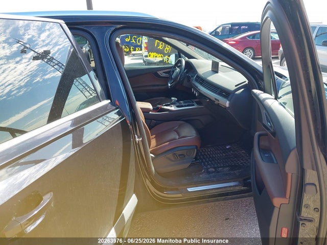 20263976 :رقم المزاد ، WA1AHAF77JD004980 vin ، 2018 Audi Q7 مزاد بيع