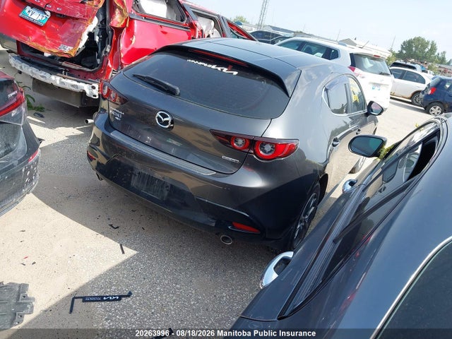 JM1BPBLL4N1511346 Mazda Mazda3 Sport Gs I-activ