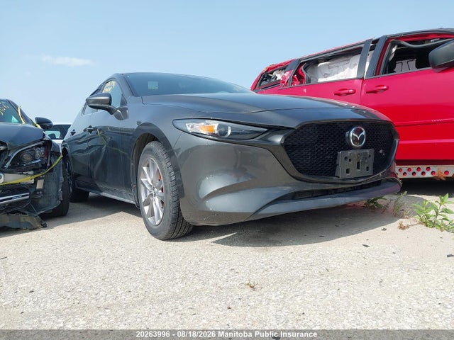 JM1BPBLL4N1511346 Mazda Mazda3 Sport Gs I-activ