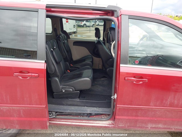 20264084 :رقم المزاد ، 2C4RDGBG1FR679290 vin ، 2015 Dodge Grand Caravan Sxt مزاد بيع