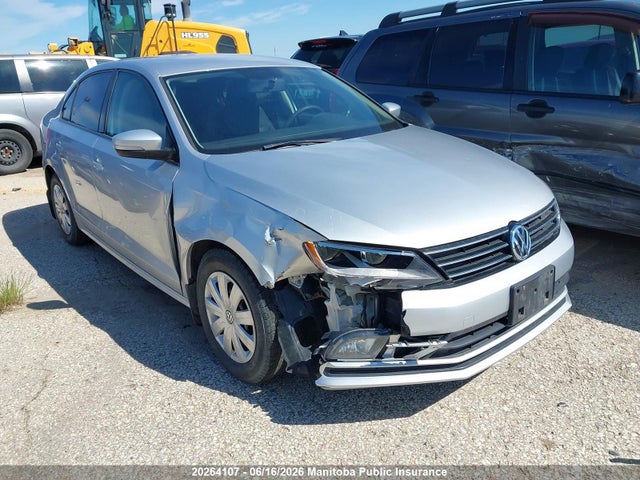 3VW267AJ6GM315316 Volkswagen Jetta 1.4 Tsi