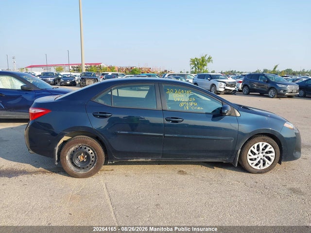 20264165 :رقم المزاد ، 2T1BURHEXJC983892 vin ، 2018 Toyota Corolla Le مزاد بيع