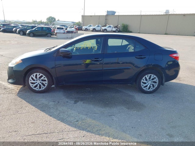 20264165 :رقم المزاد ، 2T1BURHEXJC983892 vin ، 2018 Toyota Corolla Le مزاد بيع