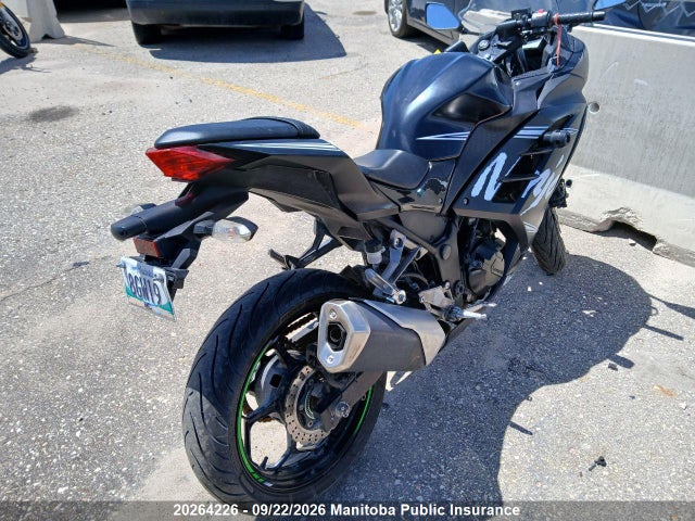 20264226 :رقم المزاد ، JKAEX8B19HDA35983 vin ، 2017 Kawasaki Ex300 Ninja 300abs Winter Test مزاد بيع