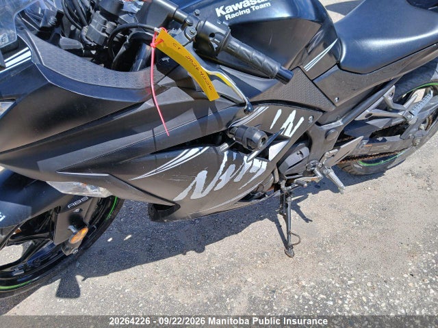 20264226 :رقم المزاد ، JKAEX8B19HDA35983 vin ، 2017 Kawasaki Ex300 Ninja 300abs Winter Test مزاد بيع