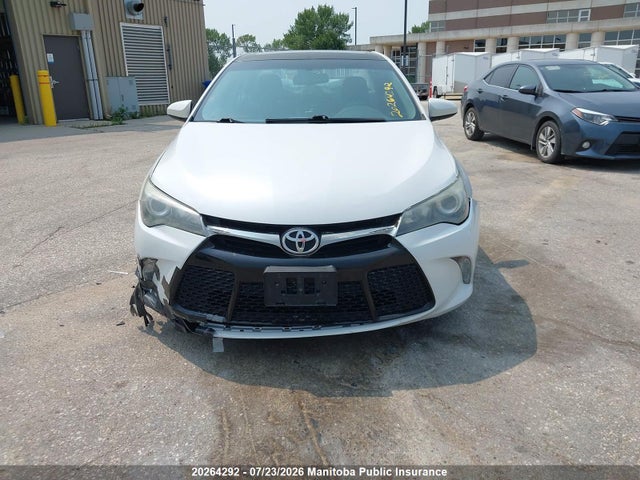 20264292 :رقم المزاد ، 4T1BF1FK3FU958195 vin ، 2015 Toyota Camry Xse مزاد بيع