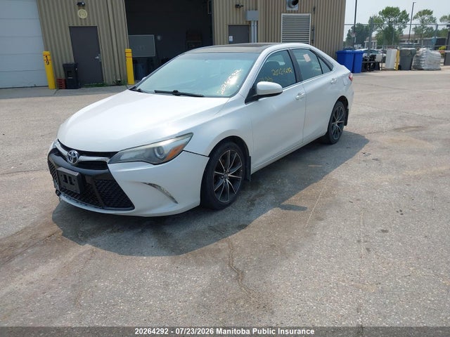 20264292 :رقم المزاد ، 4T1BF1FK3FU958195 vin ، 2015 Toyota Camry Xse مزاد بيع