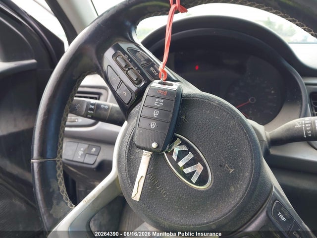 2019 Kia Rio 5 Lx მანქანა იყიდება აუქციონზე, vin: 3KPA25AB1KE240664, აუქციონის ნომერი: 20264390