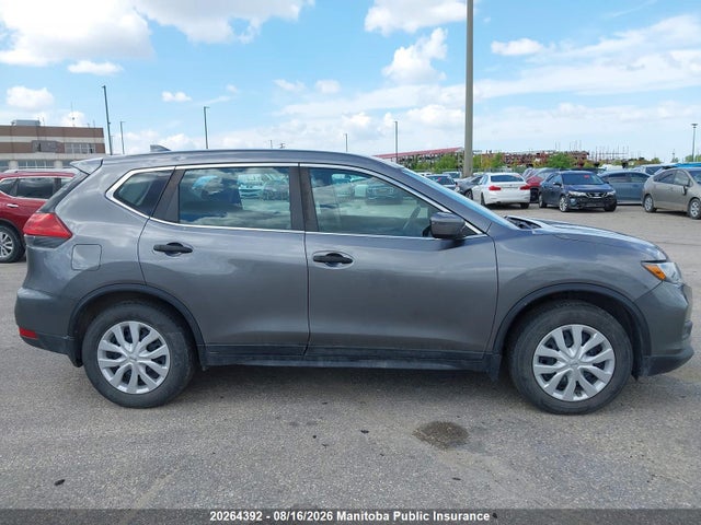 Nissan ROGUE S 2017 5N1AT2MT8HC793808 Image 13