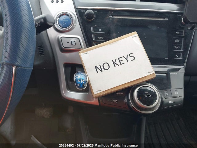 20264492 :رقم المزاد ، JTDZN3EU6FJ031343 vin ، 2015 Toyota Prius V مزاد بيع