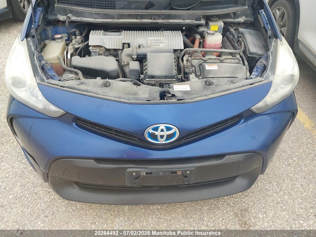 Toyota PRIUS V 2015 JTDZN3EU6FJ031343 Image 9