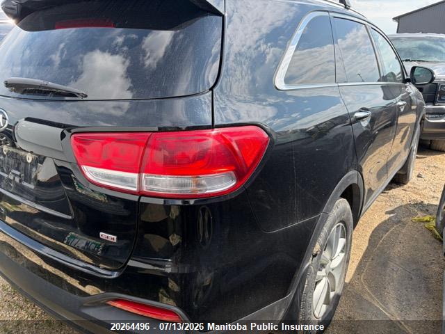 KIA SORENTO LX 2018 5XYPGDA31JG400624 Image 4