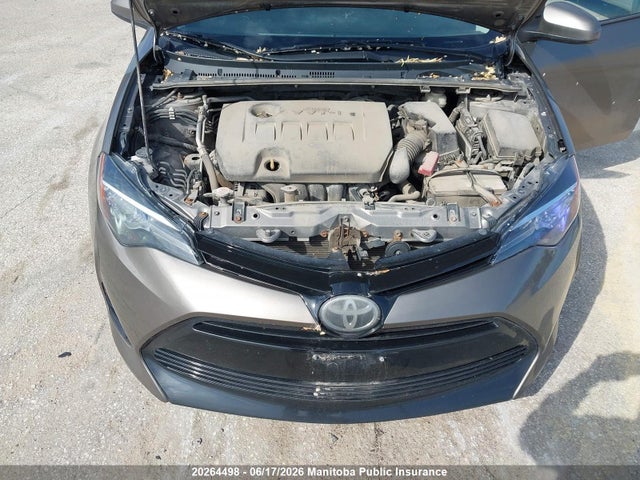 2T1BURHE3JC028044 Toyota COROLLA LE
