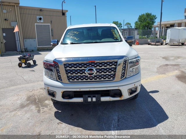 Aukcja sprzedaży 2017 Nissan Titan 5.6 Platinum Reserve Cc, vin: 1N6AA1E53HN513881, numer aukcji: 20264531