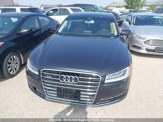 Продажа на аукционе авто 2016 Audi A8 Quattro, vin: WAUJ4AFD7GN001410, номер лота: 20264540