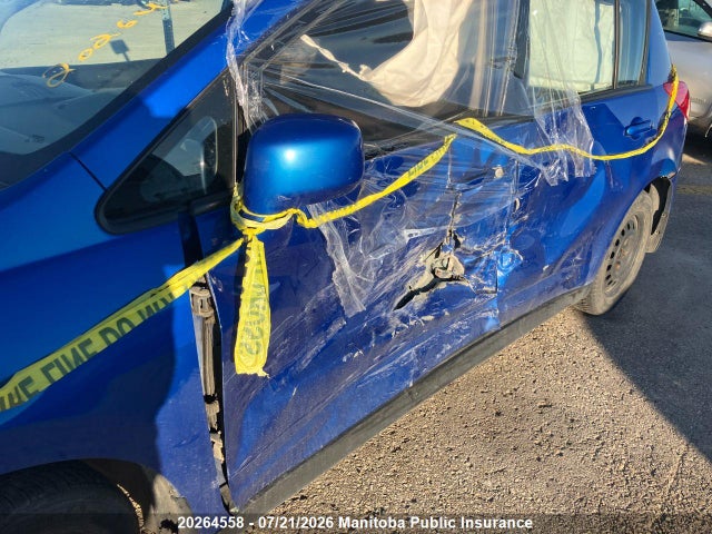 20264558 :رقم المزاد ، 3N1BC13E47L389660 vin ، 2007 Nissan Versa 1.8 S مزاد بيع