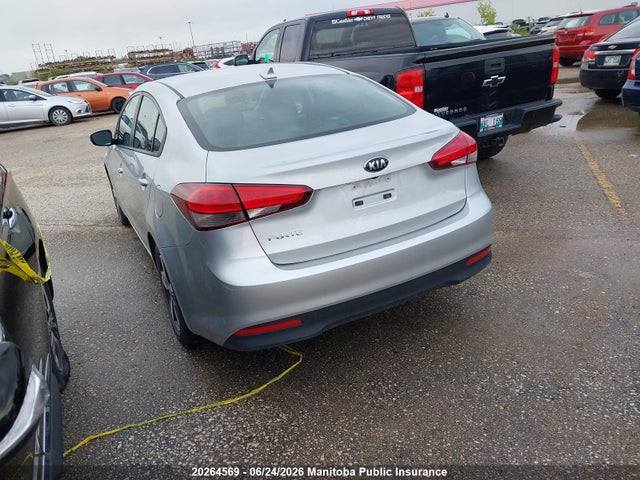 Продажа на аукционе авто 2018 Kia Forte Lx, vin: 3KPFL4A78JE265990, номер лота: 20264569