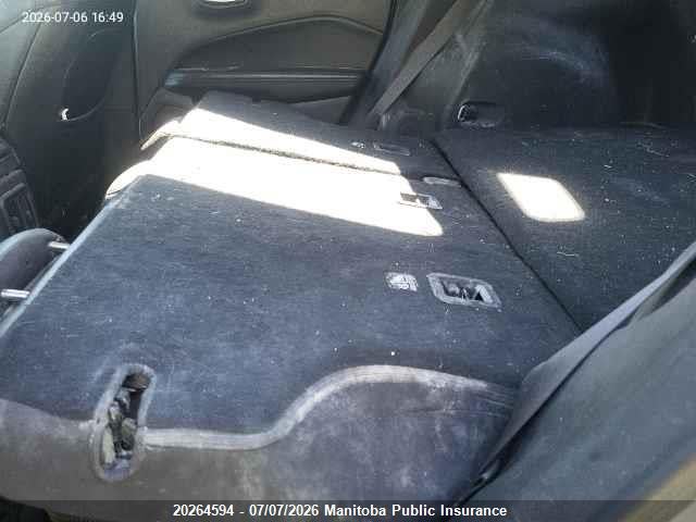 3C4NJDBB1JT493295 Jeep Compass North