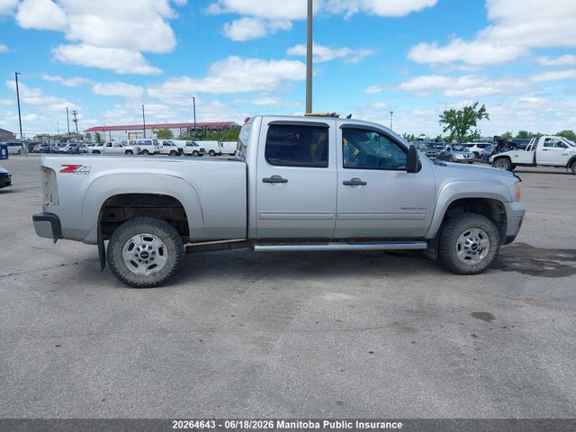 20264643 :رقم المزاد ، 1GT120C82BF175284 vin ، 2011 Gmc Sierra 2500 Hd Sle Crew Cab مزاد بيع