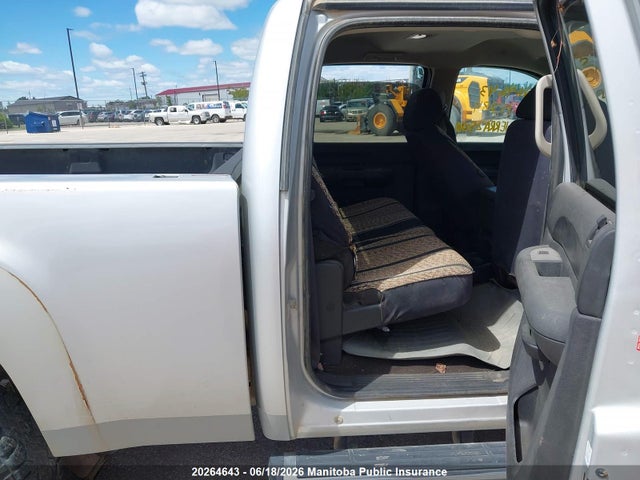 20264643 :رقم المزاد ، 1GT120C82BF175284 vin ، 2011 Gmc Sierra 2500 Hd Sle Crew Cab مزاد بيع