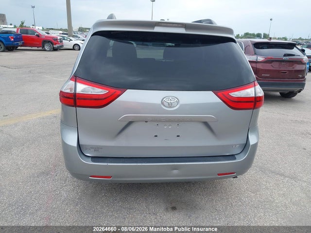Продажа на аукционе авто 2017 Toyota Sienna Le V6, vin: 5TDKZ3DC5HS816425, номер лота: 20264660