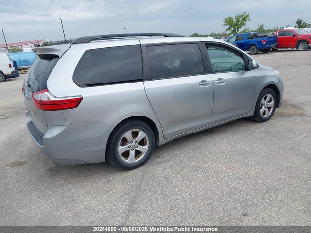 Продажа на аукционе авто 2017 Toyota Sienna Le V6, vin: 5TDKZ3DC5HS816425, номер лота: 20264660