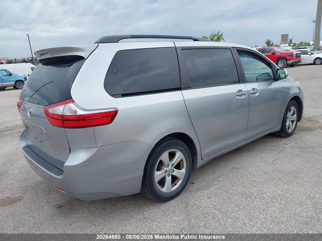 Продажа на аукционе авто 2017 Toyota Sienna Le V6, vin: 5TDKZ3DC5HS816425, номер лота: 20264660