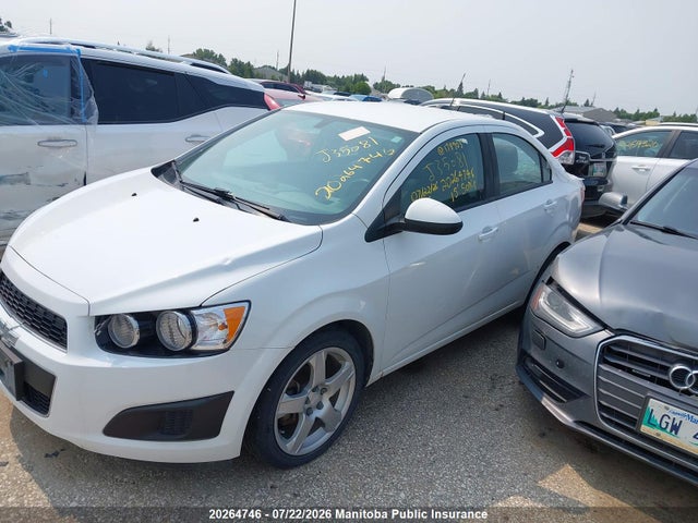 1G1JA5SH7F4178905 Chevrolet SONIC LS