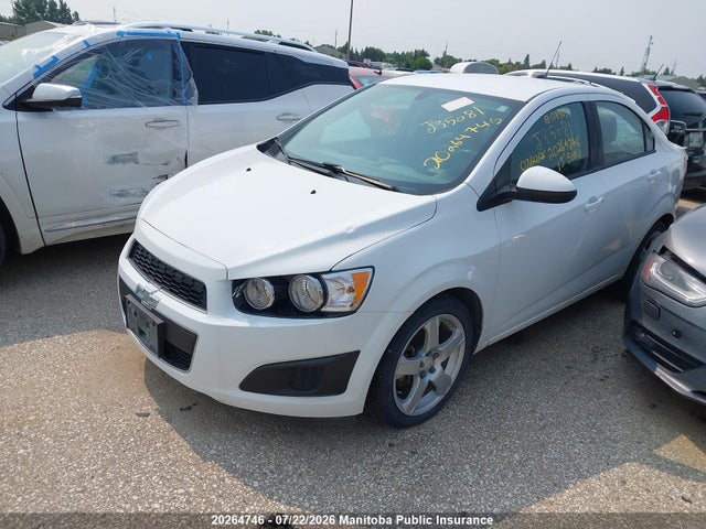 1G1JA5SH7F4178905 Chevrolet SONIC LS