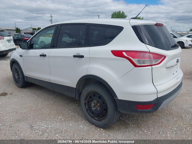 Ford ESCAPE S 2015 1FMCU0F79FUC47617 Image 3