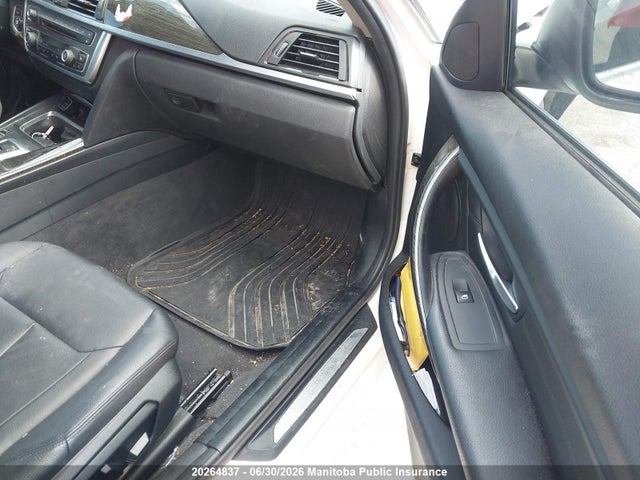 2013 Bmw 328i Xdrive მანქანა იყიდება აუქციონზე, vin: WBA3B3C59DF531116, აუქციონის ნომერი: 20264837