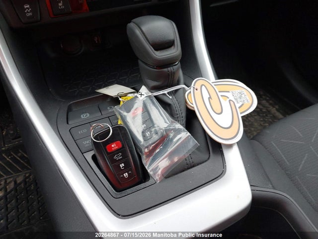 2T3R1RFV6RC418410 Toyota Rav4 Xle