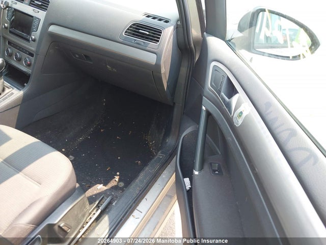 20264903 :رقم المزاد ، 3VW217AU7FM055743 vin ، 2015 Volkswagen Golf 1.8 Tsi مزاد بيع