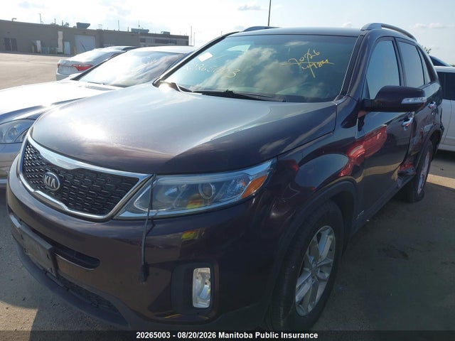 KIA Sorento Lx V6 2015 5XYKTDA72FG561015 Image 2